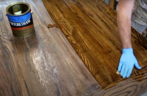 polyurethane wood finish