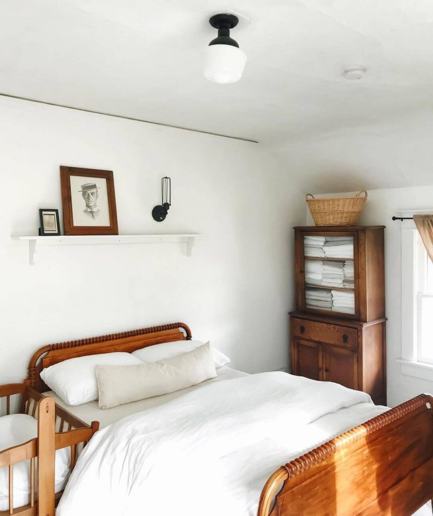 Vintage Bedroom Sets