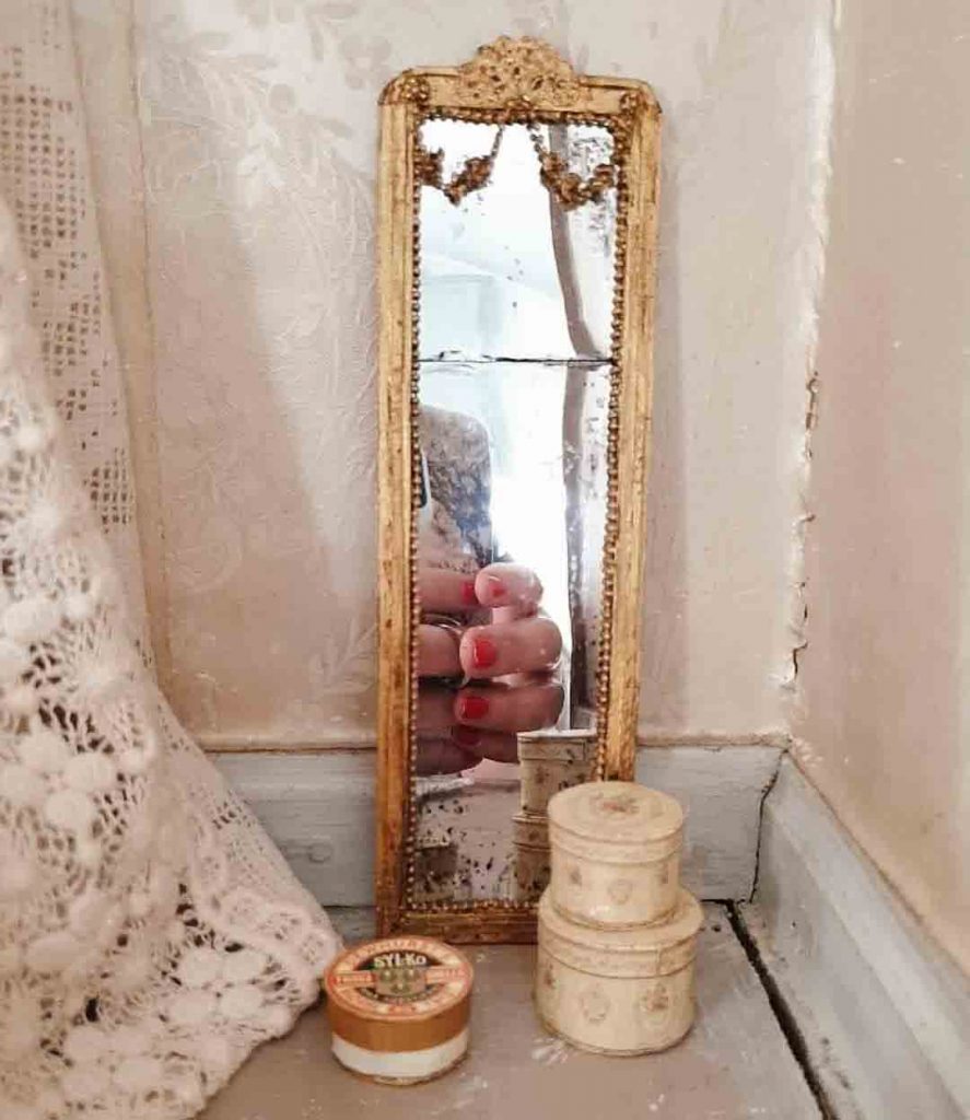 Vintage Interior Items